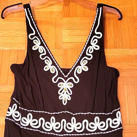 NWOT Stunning Bodycon Maxi-Dress, Chocolate w/Cream Embroidery, Crystals, M - Picture 12 of 16